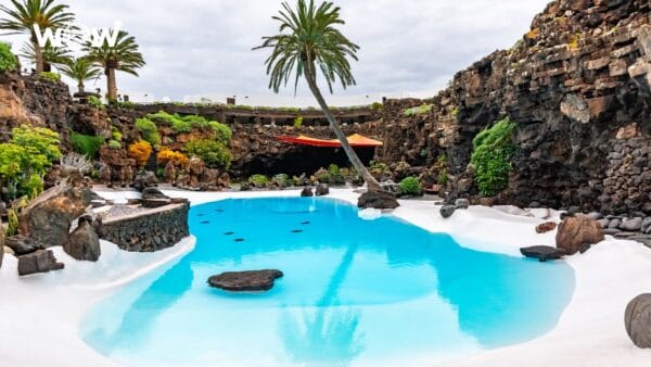 LANZAROTE IMPERDIBILE + LANZAROTE E LE SUE SPIAGGE - immagine 4